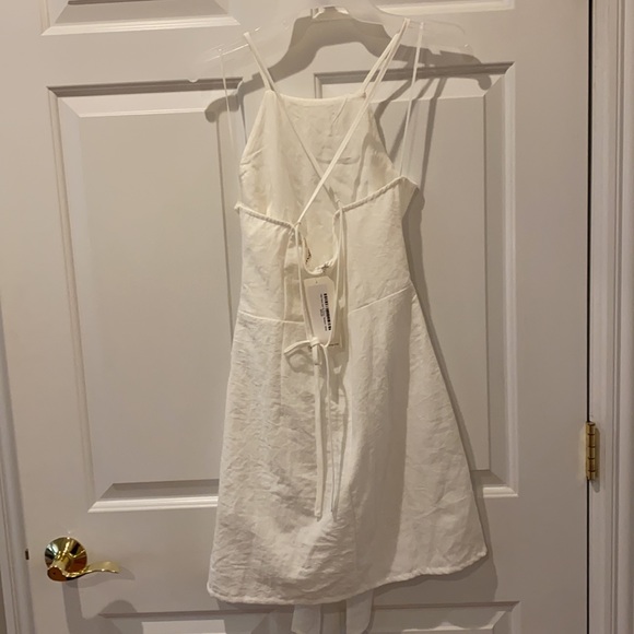 Linen dress - Picture 2 of 3